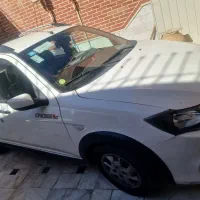 کوئیک ۱۴۰۲|خودرو سواری و وانت|قم, شهرک طالقانی|دیوار