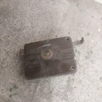 قفل حیاطی