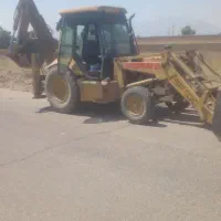 بیل بکهو جهت حفاری وخدمات