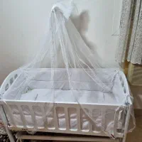 تخت خواب و گهواره کودک