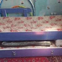 تخت نوجوان در حد نو|تخت و سرویس خواب|مشهد, سرافرازان|دیوار