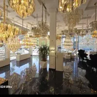 ۵۰ متر لوستر فروشی بر خیابان اصلی شریعتی مترو