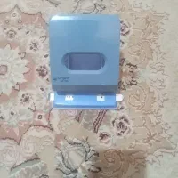 پانچ وپایه چسب باهم