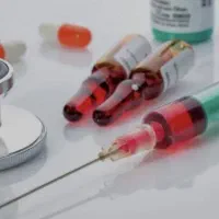 تزریقات و سرم تراپی درمنزل شرق و شمال شرق تهران