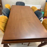 فروش مبل راحتی و میز ناهار خوری