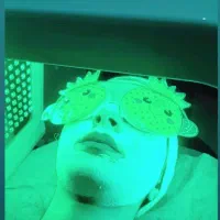 فشیال و پاکسازی پوست(خانم و اقا)انجام میشه