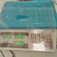 ترازو دیجیتال محک