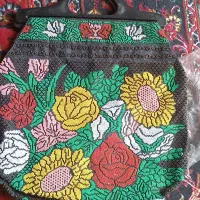 کیف زنانه وکیف مردانه واداری