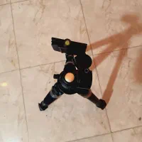 سه پایه نور ویدیو لایت و فلاش سه‌پایه دوربین