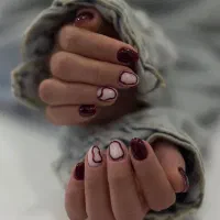 کاشت ناخن در منزل با قیمت ویژه