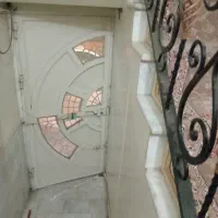 خانه-زیرزمین70متری