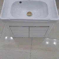 روشویی COREET به همراه کابین و سر شیر