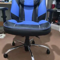 صندلی گیمینگ در حد نو