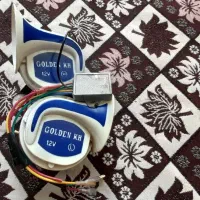 کلاه چرم اصل// و بوق 12 صدا سالم به فروش می‌رسد|کیف، کفش، کمربند|نیشابور, ده حلاج|دیوار