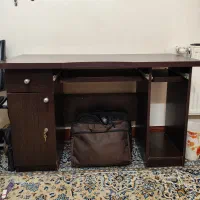 میز کامپیوتر