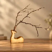 گوزن چوبی مجسمه فانتزی و رویال