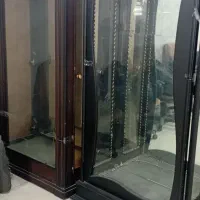 دو عدد ویترین در حد نو بدون خط خش|بوفه، ویترین، کنسول|لنجان, |دیوار