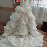 لباس عروس با دنباله بلند|لباس|بیرجند, |دیوار