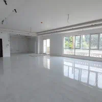 215متری بلوار شکاری نوساز کلید نخورده زیر قیمت