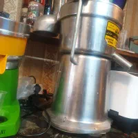 آب هویج گیری صنعتی|آبمیوه‌گیر و آب‌مرکبات‌گیر|ساری, |دیوار