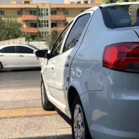 رانا پلاس مدل 1401|خودرو سواری و وانت|شیراز, کاراندیش|دیوار