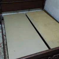 تخت دونفره چوبی