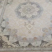 فرش آویژه کاشان صادراتی ۱۲۰۰شانه کاملا نو نصف قیمت