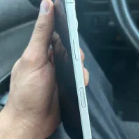 ایفون ۱۶ نرمال سفید