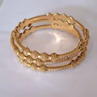 انواع طلا نو ۳۰۰ هزار بالای تابلو .سایز یک ۲۲ کرم|جواهرات|خرمآباد, |دیوار