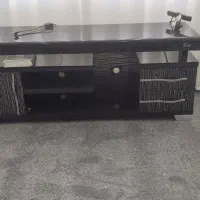 میز تلویزیونی بسیار زیبا وشیک