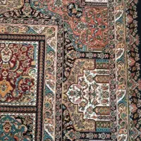 ۲عددفرش ۲/۵در۳/۵ویک عددقالیچه ۱/۲۰در۲/۲۰تمیزدرحدنو