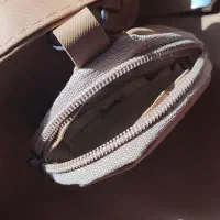 کیف DONEEL|کیف، کفش، کمربند|بندر انزلی, معلم|دیوار