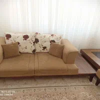 ست مبل 7نفره و میزنهارخوری 6نفره و گلمیز