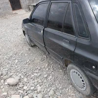 پراید مدل ۸۱فروشی