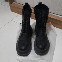 پوتین سایز ۳۸