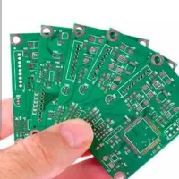 استخدام نیروی خانم جهت مونتاژ برد الکترونیک