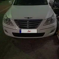 هیوندای جنسیس سدان