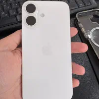 ایفون ۱۶ نرمال ۱۲۸ سفید