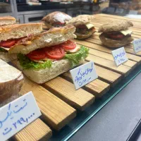 درخواست نیرو برای کافه تارت|استخدام خدمات فروشگاه و رستوران|بندرعباس, |دیوار