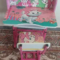 میز و صندلی کودک