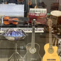 هنگدرام گیتار کیبورد ملودیکا ساز دهنی