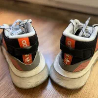 کتونی آدیداس سایز ۳۷