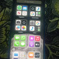 اپل iPhone XS Max با حافظهٔ ۵۱۲ گیگابایت