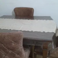میزغذاخوری