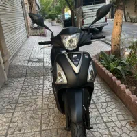 لاکی ۱۸۰ SYM