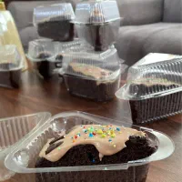 سفارش انواع کیک های کافهای به صورت اسلایسی و کامل|خوردنی و آشامیدنی|چالوس, |دیوار