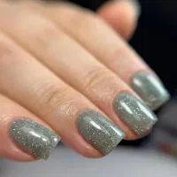 خدمات تخصصی کاشت ناخن با کلی تخفیف|خدمات آرایشگری و زیبایی|زنجان, |دیوار