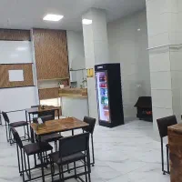 نیروی کار ساده فست فود