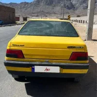 پژو زرد بیرون شهری دو گانه