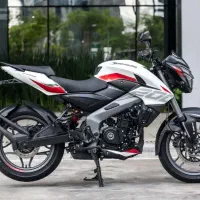 باجاج Ns200 اقساط ۱۵ ماهه